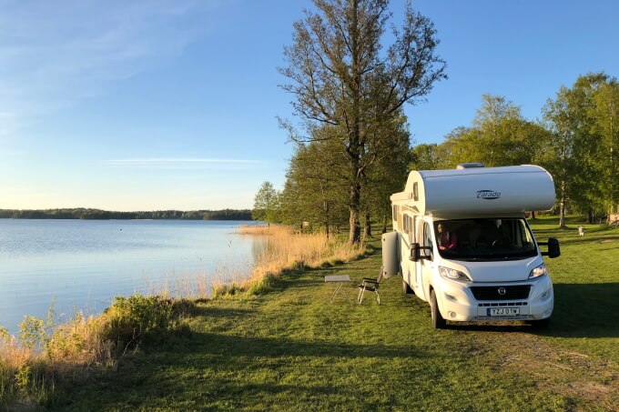 SkandiTrip Family Luxury Wohnmobil Nacht Plan